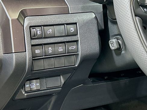 New 2026 Toyota 4Runner TRD Off-Road Premium AWD/4WD image 10
