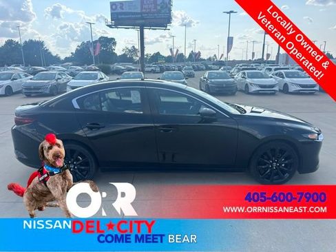 Used 2024 MAZDA MAZDA3 s FWD image 6