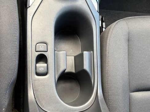 Used 2025 Toyota Corolla LE FWD image 23