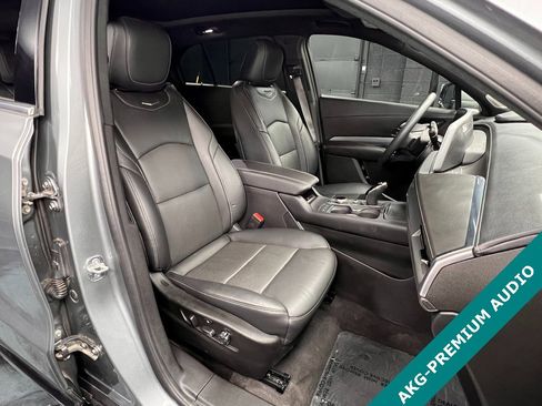 Used 2024 Cadillac XT4 Premium Luxury w/ Technology Package image 4