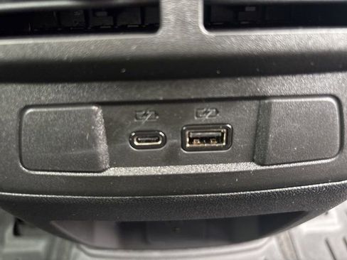 New 2026 Chevrolet Colorado ZR2 w/ Technology Package AWD/4WD image 23