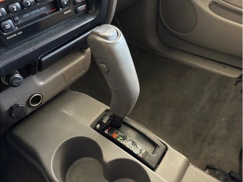 Used 2003 Toyota Tacoma 2WD Xtracab image 18