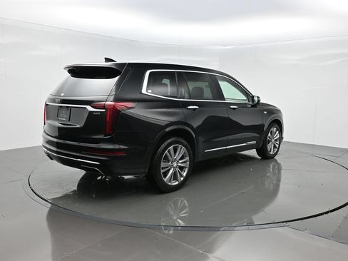 Certified 2023 Cadillac XT6 Premium Luxury w/ Technology Package AWD/4WD image 6