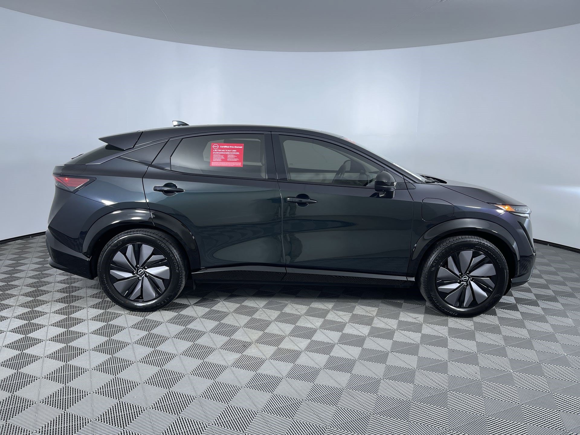 Certified 2024 Nissan Ariya AWD image 10
