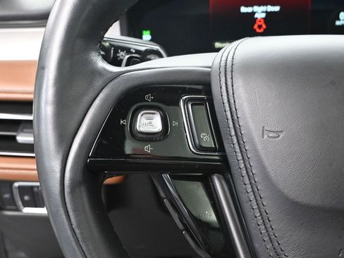 Used 2023 Lincoln Aviator Reserve w/ Equipment Group 201A image 31