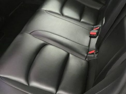 Used 2021 Tesla Model 3 Long Range AWD/4WD image 11