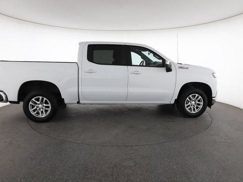 Used 2022 Chevrolet Silverado 1500 LT AWD/4WD image 14