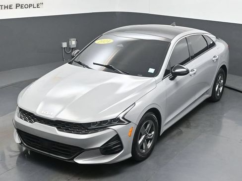 Used 2024 Kia K5 GT-Line AWD/4WD image 44