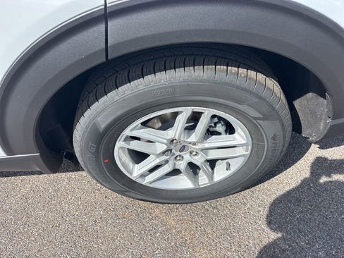 New 2026 Ford Explorer Active image 10