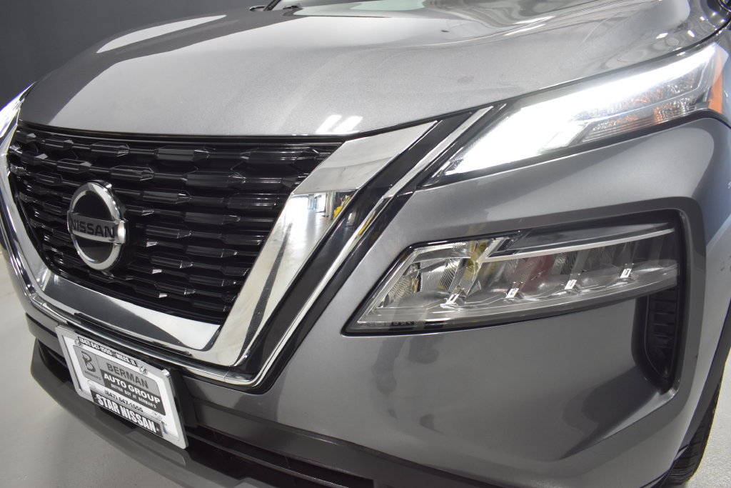 Used 2021 Nissan Rogue SV w/ Premium Package AWD/4WD image 11