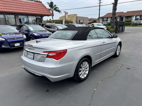 Used 2011 Chrysler 200 Touring FWD image 45