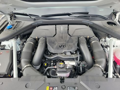 Certified 2026 Genesis GV70 3.5T Sport Advanced AWD/4WD image 26