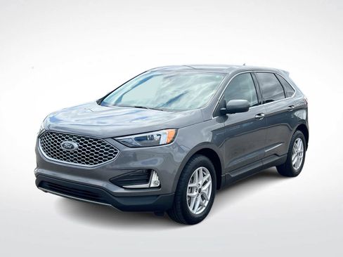 Used 2023 Ford Edge SEL w/ Convenience Package AWD/4WD image 4