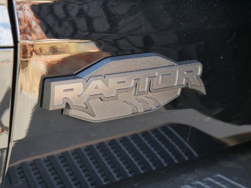 New 2025 Ford Bronco Raptor w/ Interior Carbon Fiber Pack image 24
