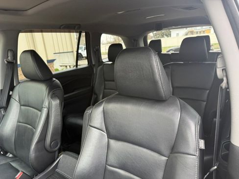 Used 2017 Honda Pilot EX-L image 15