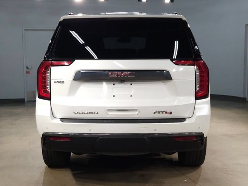 Used 2023 GMC Yukon AT4 w/ AT4 Premium Plus Package AWD/4WD image 6