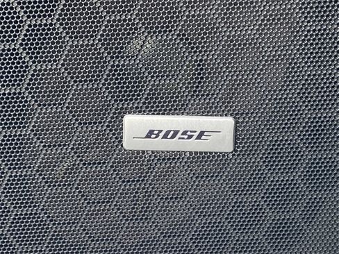 Certified 2022 Cadillac XT5 Premium Luxury w/ LPO, Floor Liner Package image 34