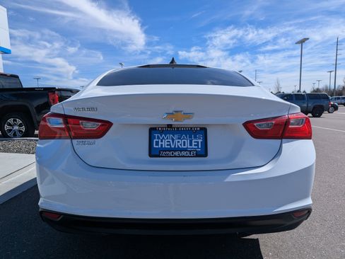 Used 2018 Chevrolet Malibu LS image 31