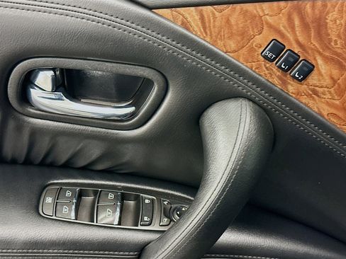 Used 2024 Nissan Armada SL image 15