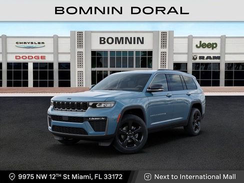 New 2026 Jeep Grand Cherokee L Limited w/ Limited Altitude Package AWD/4WD image 1