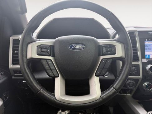 Used 2018 Ford F150 Lariat w/ Equipment Group 502A Luxury image 10