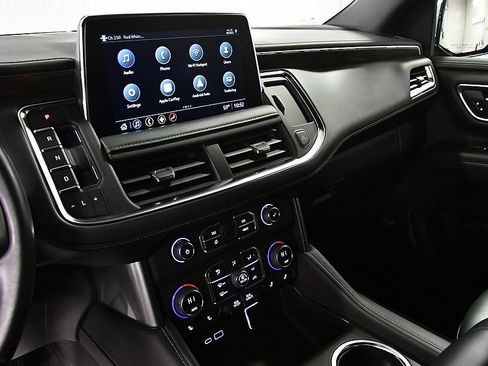 Used 2021 Chevrolet Tahoe Z71 image 19