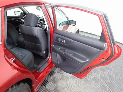 Used 2016 Nissan Altima 2.5 S w/ Power Driver Seat Package image 27