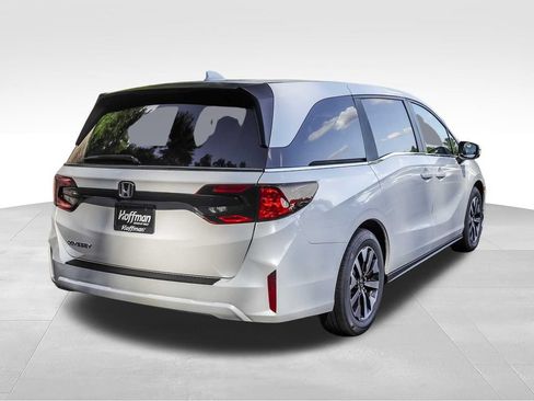 New 2026 Honda Odyssey EX-L image 4