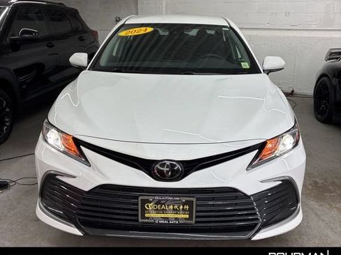 Used 2024 Toyota Camry LE w/ Cold Weather Package AWD/4WD image 6