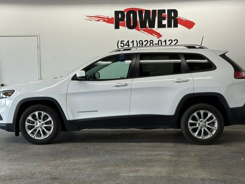 Used 2020 Jeep Cherokee Latitude FWD image 6
