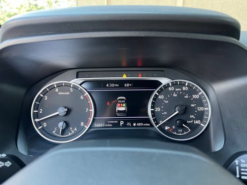 Used 2025 Nissan Rogue SV FWD image 37