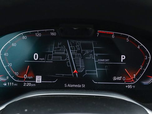 Used 2022 BMW 750i xDrive AWD/4WD image 28