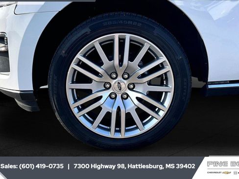 Used 2024 Ford Expedition Limited AWD/4WD image 8