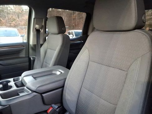 Used 2023 Chevrolet Silverado 1500 LT image 13