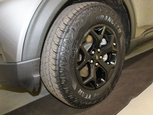 Used 2022 Ford Explorer Timberline image 23