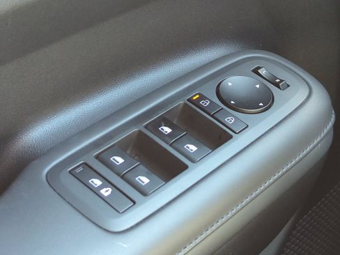 Certified 2025 Hyundai Santa Fe XRT AWD/4WD image 24