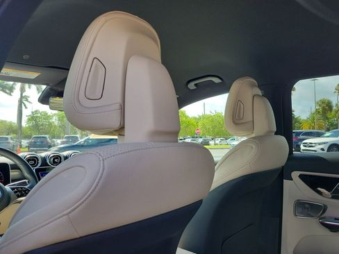 Certified 2025 Mercedes-Benz GLC 300 image 13