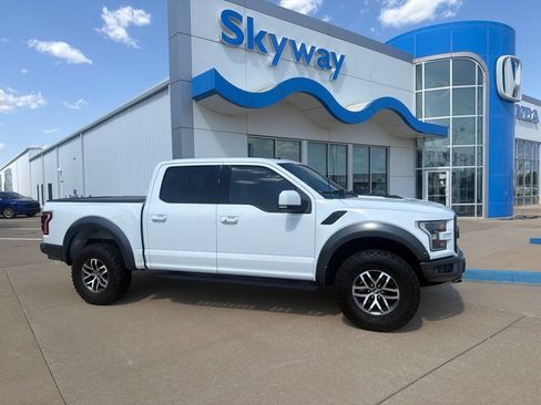 Used 2018 Ford F150 Raptor w/ Equipment Group 802A Luxury AWD/4WD image 1