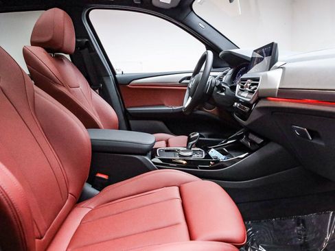 Certified 2024 BMW X3 xDrive30i w/ Convenience Package w/ZPA image 18