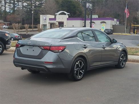Used 2024 Nissan Sentra SV image 13