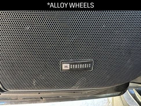 Used 2011 Toyota Land Cruiser image 15