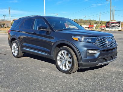 Used 2023 Ford Explorer Platinum w/ Technology Package