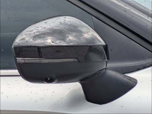 Used 2024 Mitsubishi Outlander SEL FWD image 12