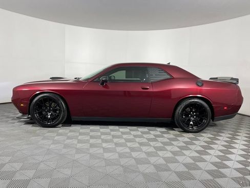 Used 2017 Dodge Challenger R/T Plus RWD image 7
