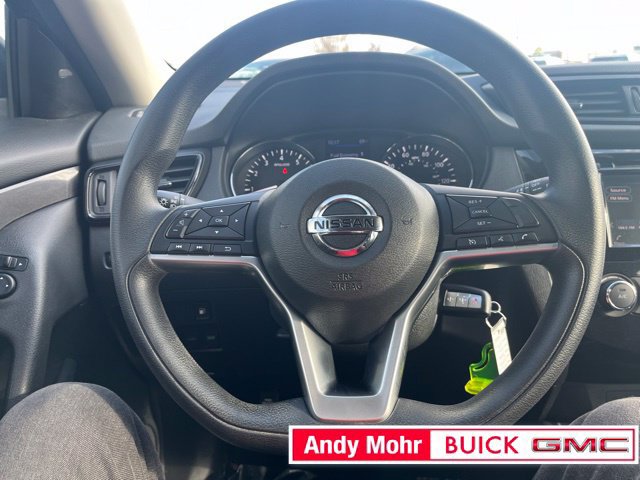 Used 2018 Nissan Rogue S AWD/4WD image 28