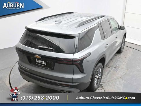 New 2026 Chevrolet Traverse LT image 28