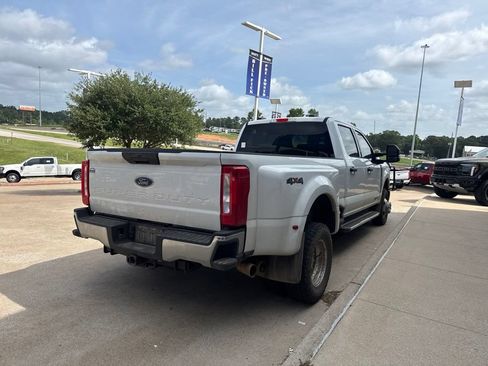 Used 2023 Ford F350 XLT AWD/4WD image 8