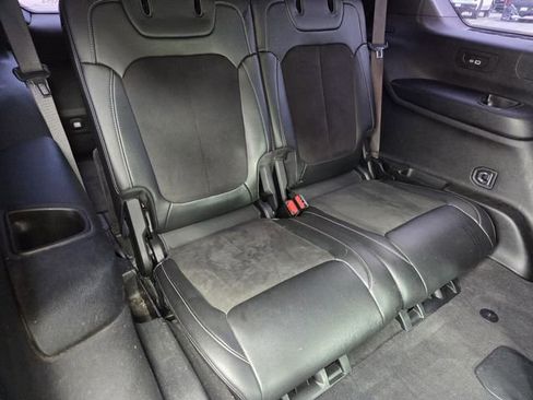 Used 2021 Jeep Grand Cherokee L Laredo RWD image 14