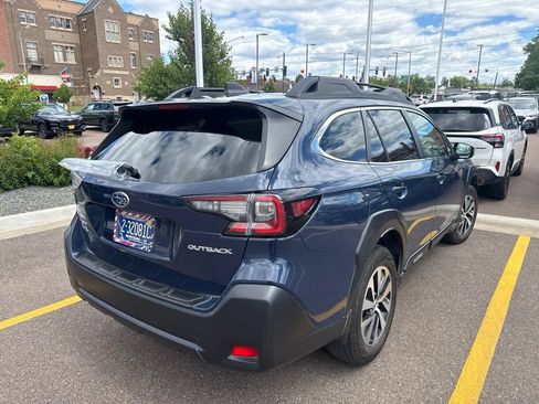 Used 2025 Subaru Outback Premium w/ Popular Package #1A AWD/4WD image 8