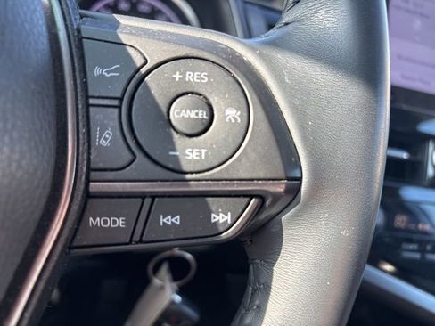 Used 2024 Toyota Camry SE image 14